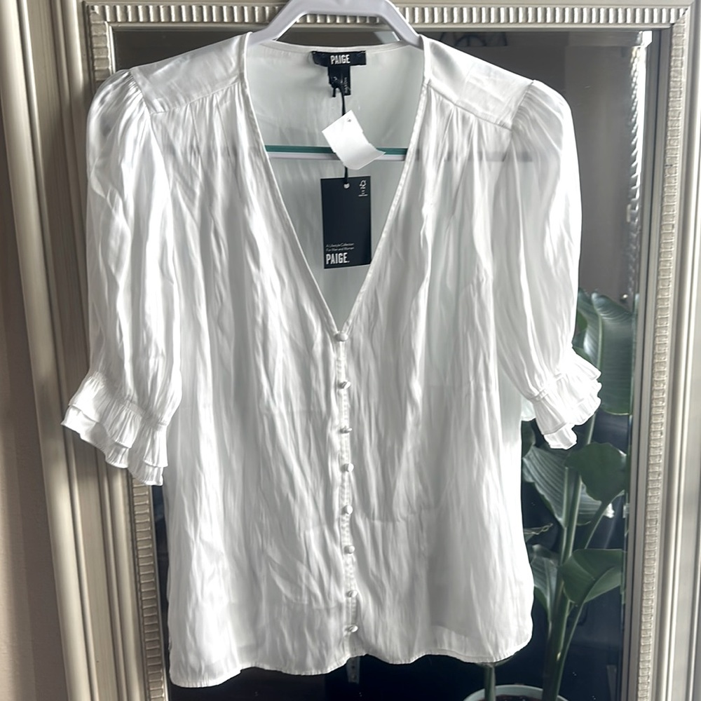**Never Worn** White Button Down Top - image 1